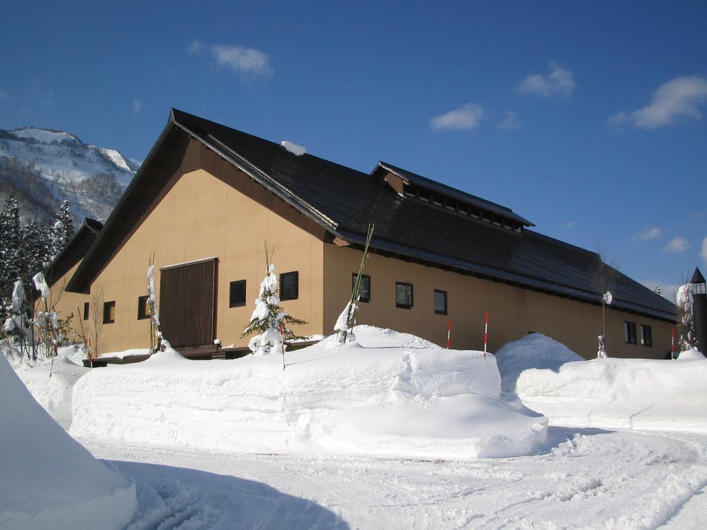 Toyota Shirakawa-Go Eco-Institute Hotel Exterior foto